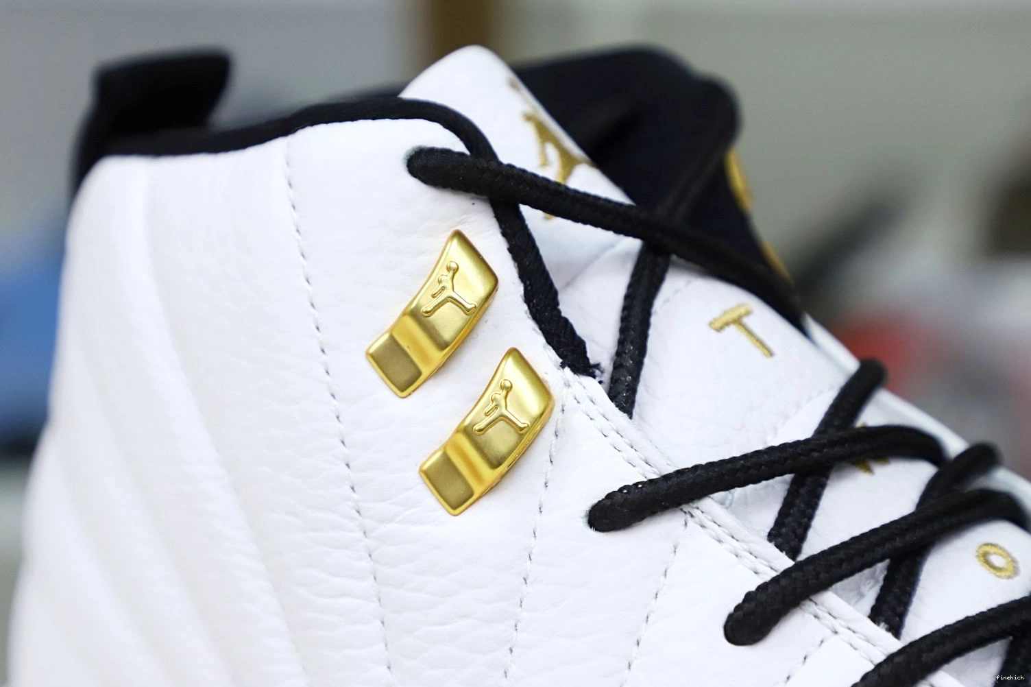 'ROYALTY' AIR 12 RETRO JORDAN 0920